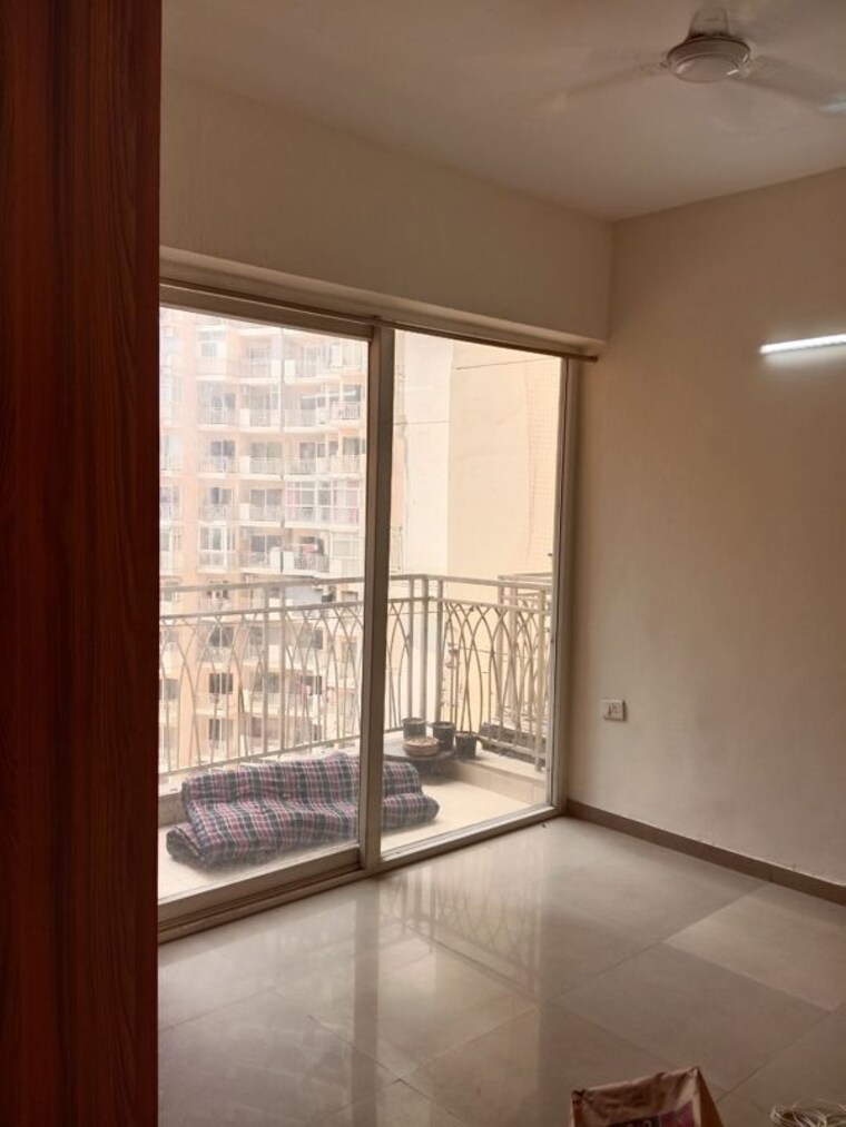 Room, mahagun-mywoods-iii 2 Bedroom 960 Sq.Ft. Apartment In Sector 16c Greater Noida Greater Noida 10413968