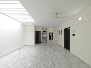 Room in 4 BHK Apartment at Rohan Mithila, Viman Nagar – for Rent
