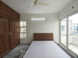 Room in 4 BHK Apartment at Rohan Mithila, Viman Nagar – for Rent
