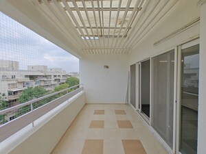 Building Lobby in 4 BHK Apartment at Rohan Mithila, Viman Nagar – for Rent