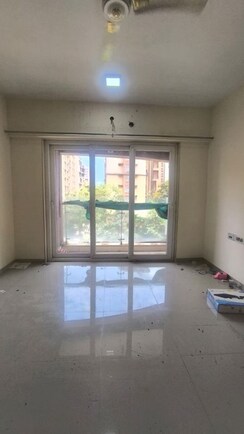 2 BHK Apartment For Rent in RNA Continental