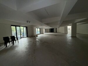 Room in 1 BHK Builder Floor at Dlf City Phase 3 – for Rent