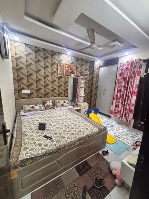 Bedroom in 2.5 BHK Builder Floor at Dwarka Mor – for Rent