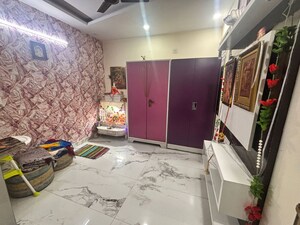 Room in 2.5 BHK Builder Floor at Dwarka Mor – for Rent