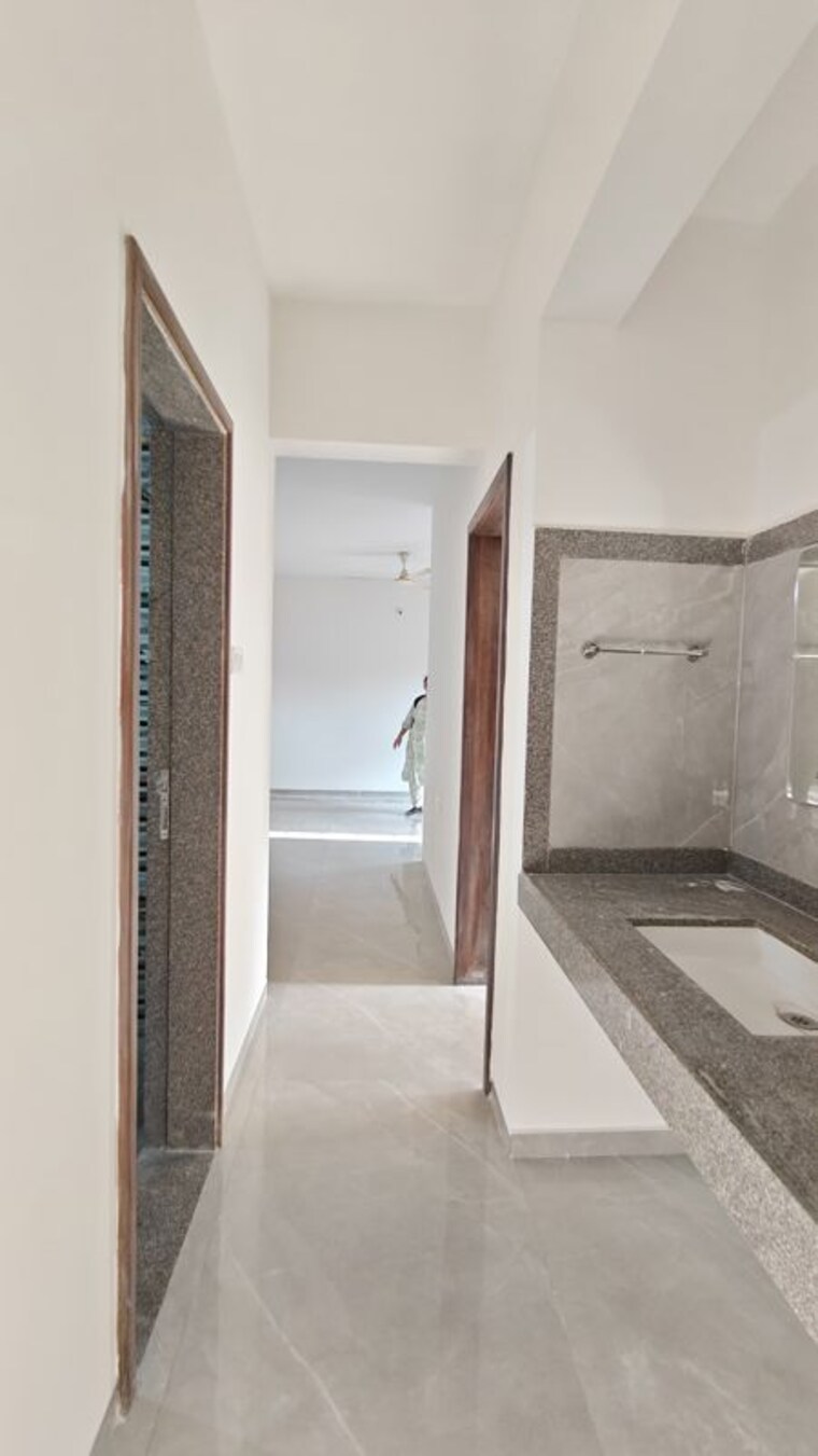 Bathroom, janki-rainbow-apartments 3 Bedroom 1250 Sq.Ft. Apartment In Baner Pune 10414004