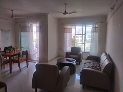 2 BHK Apartment For Rent in Moraya Residency