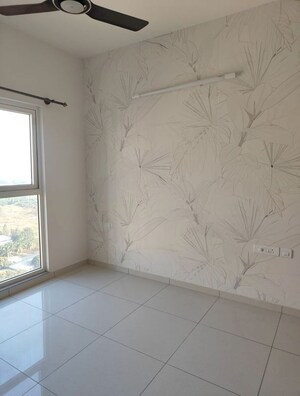 Room in 2 BHK Apartment at Bren Northern Lights, Jakkuru – for Rent