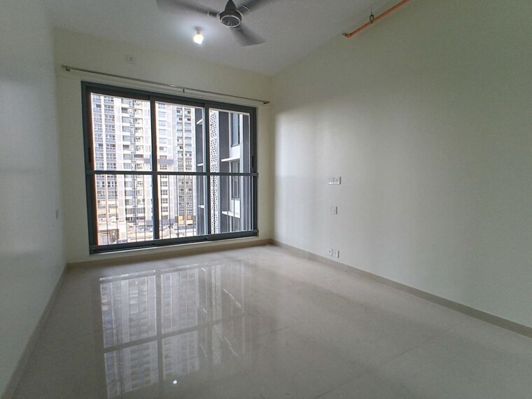 Room, courtyard-by-narang-realty-and-the-wadhwa-group 3 Bedroom 1160 Sq.Ft. Apartment In Pokhran Road No Two Thane 10414029