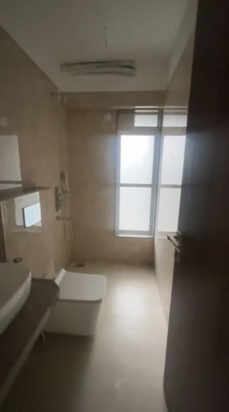 Bathroom, tricity-natraj 2 Bedroom 975 Sq.Ft. Apartment In Chembur Mumbai 10414055