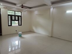 3 BHK + Servant Room,Study Room Apartment For Rent in Sector 10A