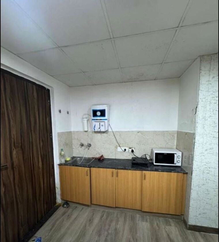 Kitchen, chandigarh-citi-center 1 Bedroom 400 Sq.Ft. Apartment In Vip Road Zirakpur 10414126