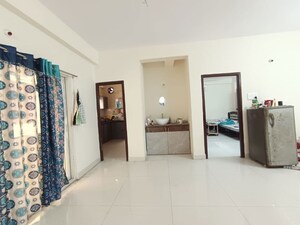 Room in 2 BHK Apartment at Ashish Enclave Tarnaka, Tarnaka – for Sale