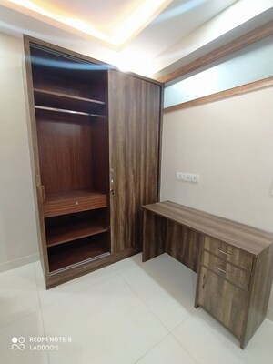 Room in 1 RK Builder Floor at Sector 57 – for Rent