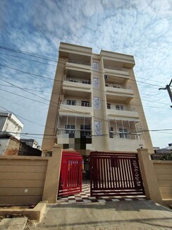 3 BHK + Pooja Room Apartment For Sale in Morabadi