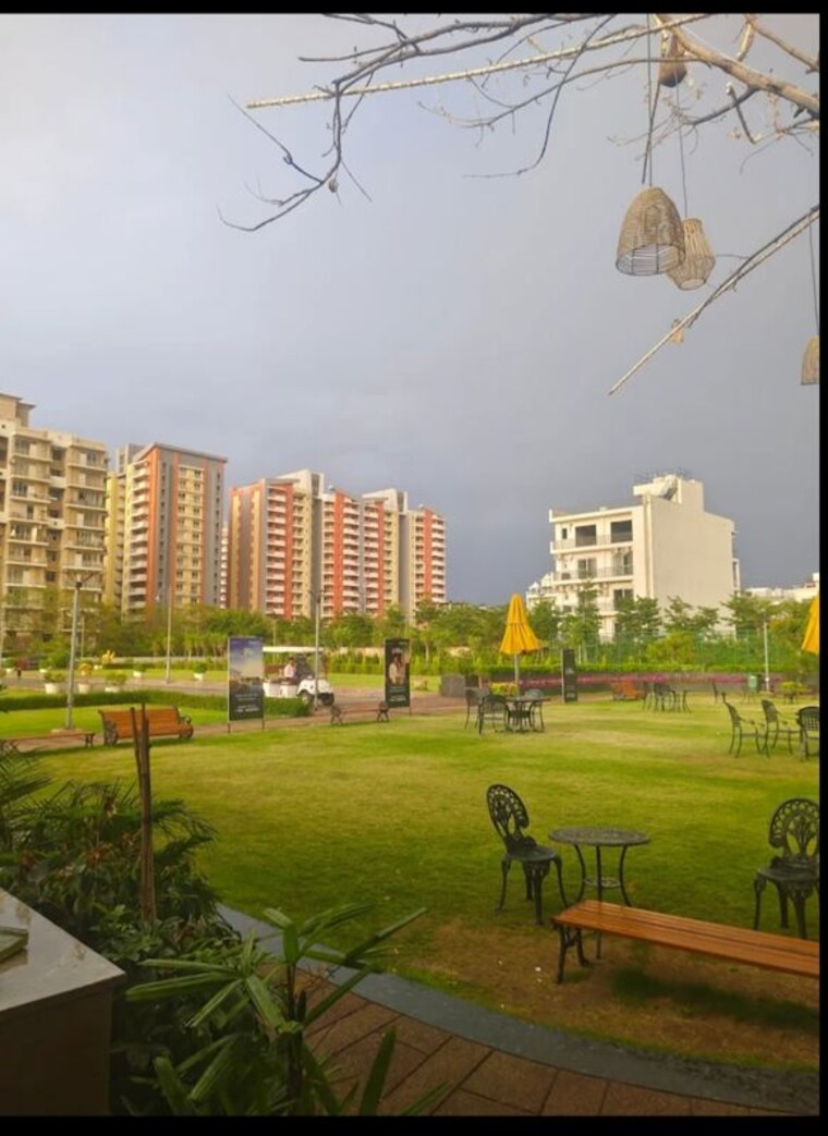 Exterior View, breez-flora-avenue-33 3 Bedroom 179 Sq.Yd. Builder Floor In Sohna Sector 33 Gurgaon 10414138