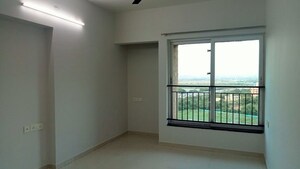 Room in 2 BHK Apartment at Rustomjee Azziano Wing I, Thane West – for Rent