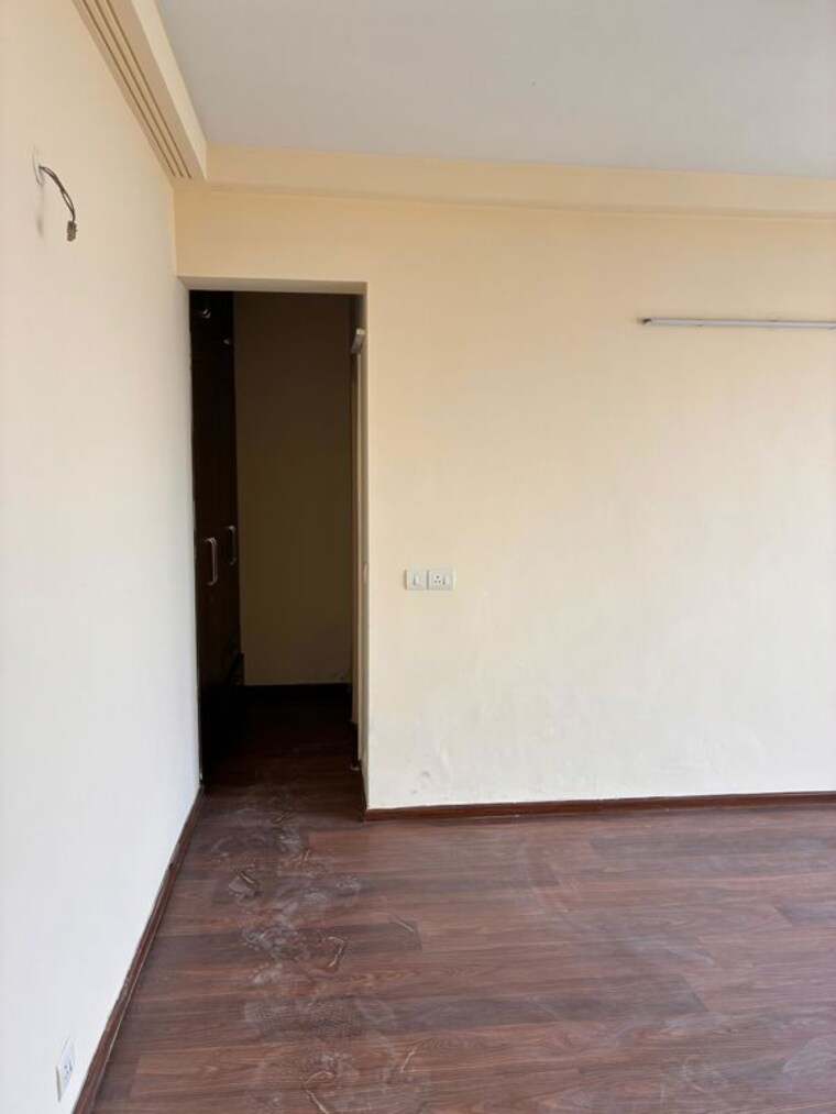 Room, godrej-meridien 2 Bedroom 1366 Sq.Ft. Apartment In Sector 106 Gurgaon 10414177