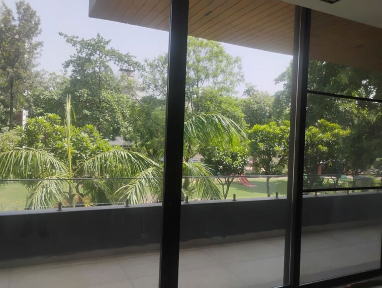 Other, emaar-emerald-hills-phase-2 4 Bedroom 10000 Sq.Ft. Builder Floor In Sector 65 Gurgaon 10414174