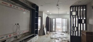 Room in 2.5 BHK Apartment at Bollineni Bion, Kothaguda – for Rent
