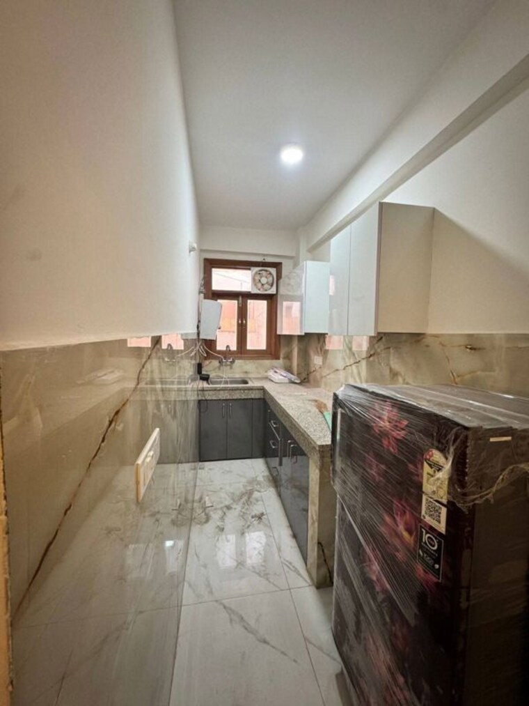 Kitchen, sainik farm 1 Bedroom 500 Sq.Ft. Apartment In Sainik Farm Delhi 10414232