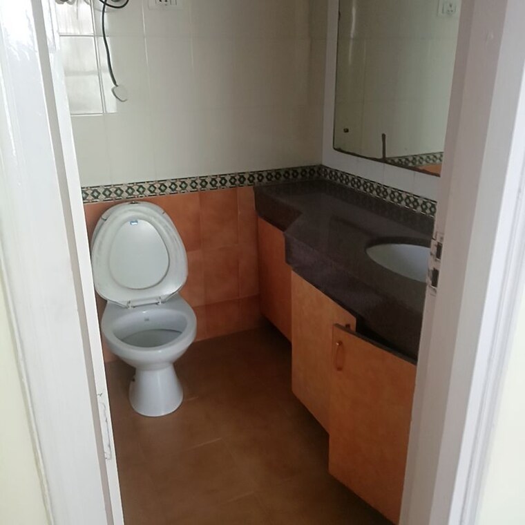 Bathroom, eros-wembley-estate 2 Bedroom 1040 Sq.Ft. Apartment In Sector 50 Gurgaon 10414181
