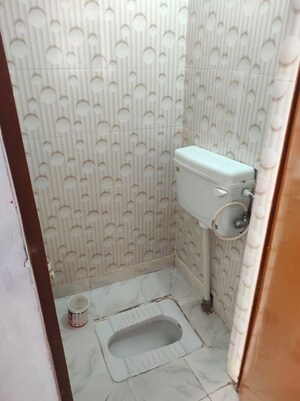 Bathroom in 2 BHK Independent House at Gomti Nagar – for Rent