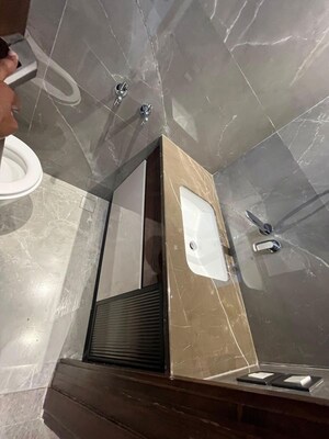 Bathroom in 4 BHK Independent House at Connaught Place – for Sale