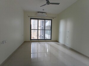 2 BHK Apartment For Rent in Kalpataru Immensa B, Kolshet Road