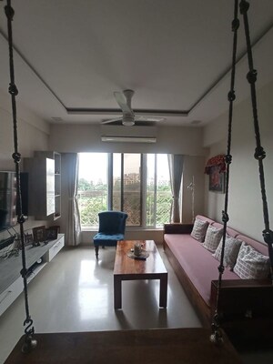 Room in 2 BHK Apartment at Romell Empress, Borivali West – for Sale