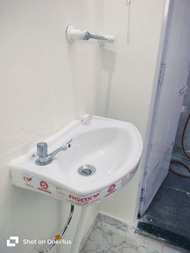 Bathroom, goodwill-delite 1 Bedroom 600 Sq.Ft. Apartment In Tingre Nagar Pune 10414300