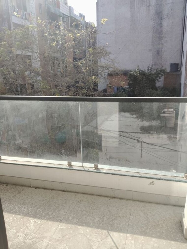 Balcony, jawahar nagar 3 Bedroom 1200 Sq.Ft. Apartment In Jawahar Nagar Delhi 10407666