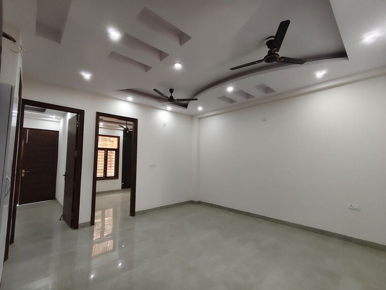 Room, rps-palm-drive 3 Bedroom 125 Sq.Yd. Builder Floor In Sector 88 Faridabad 10414345