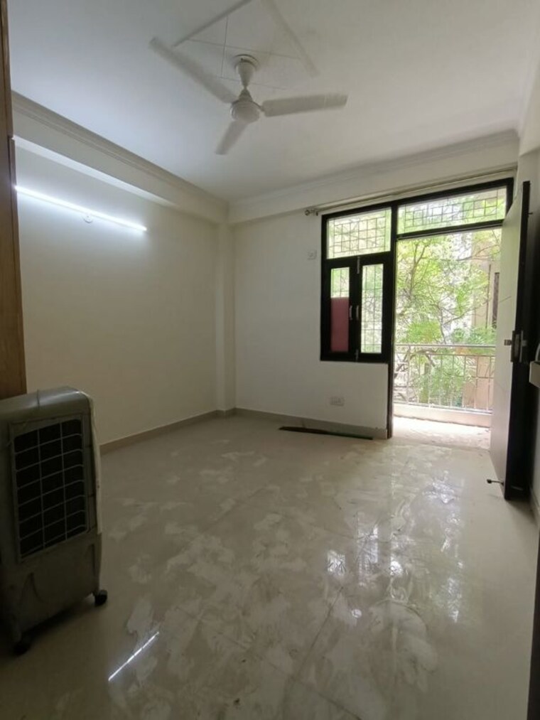 Room, panchsheel vihar 1 Bedroom 45 Sq.Yd. Builder Floor In Panchsheel Vihar Delhi 10414350