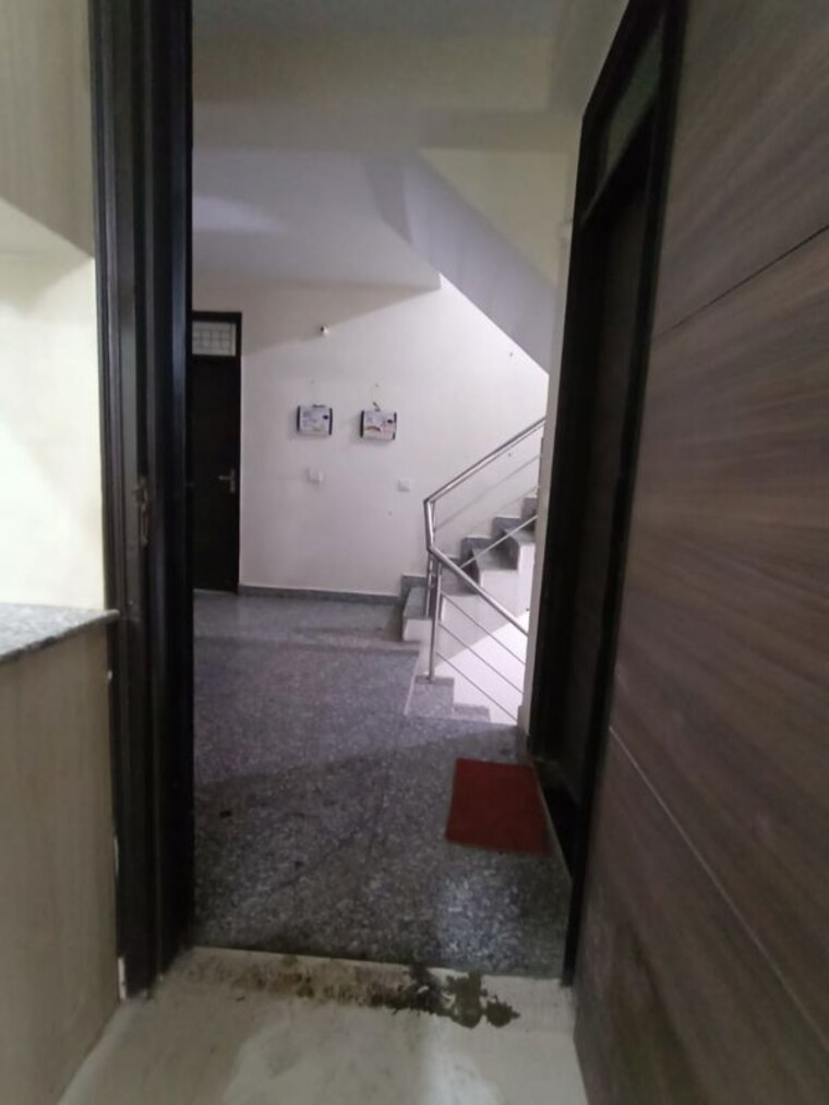 Bathroom, panchsheel vihar 1 Bedroom 45 Sq.Yd. Builder Floor In Panchsheel Vihar Delhi 10414350