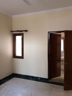 2 BHK Builder Floor For Rent in Indrapuram
