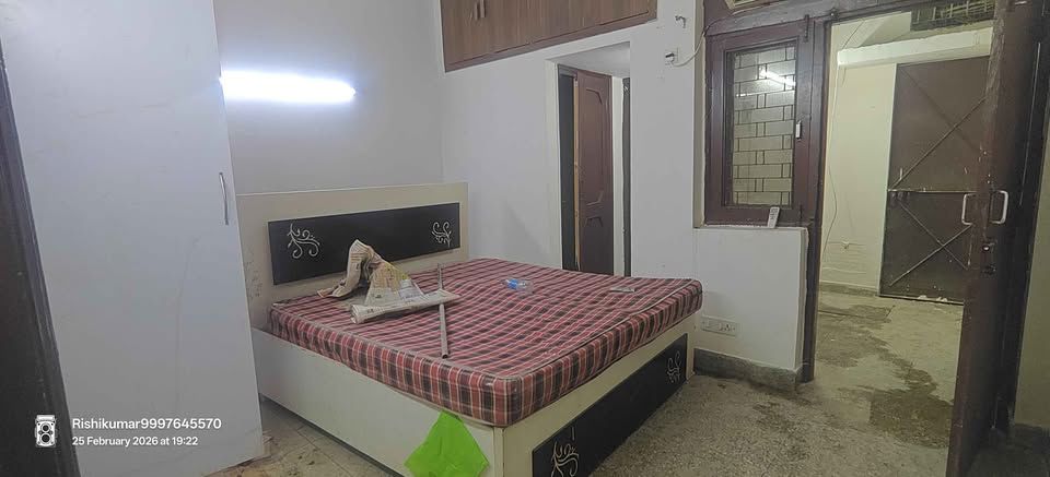 2 BHK + Servant Room Builder Floor For Rent in Malviya Nagar