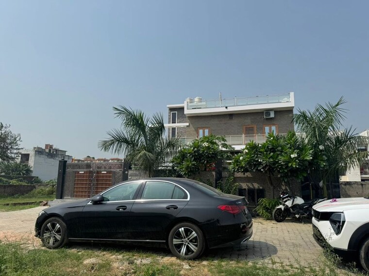 Exterior View, pallavpuram 5 Bedroom 317 Sq.Yd. Villa In Pallavpuram Meerut 9979406