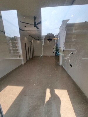  4 BHK Builder Floor at Parklands, Sector 85 – for Sale