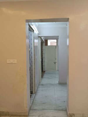 Building Lobby in 1 BHK Builder Floor at Kalkaji – for Rent