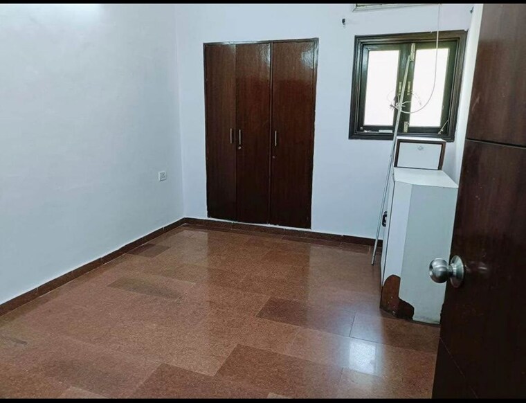 Room, greater kailash 3 Bedroom 1800 Sq.Ft. Apartment In Greater Kailash Delhi 10414462