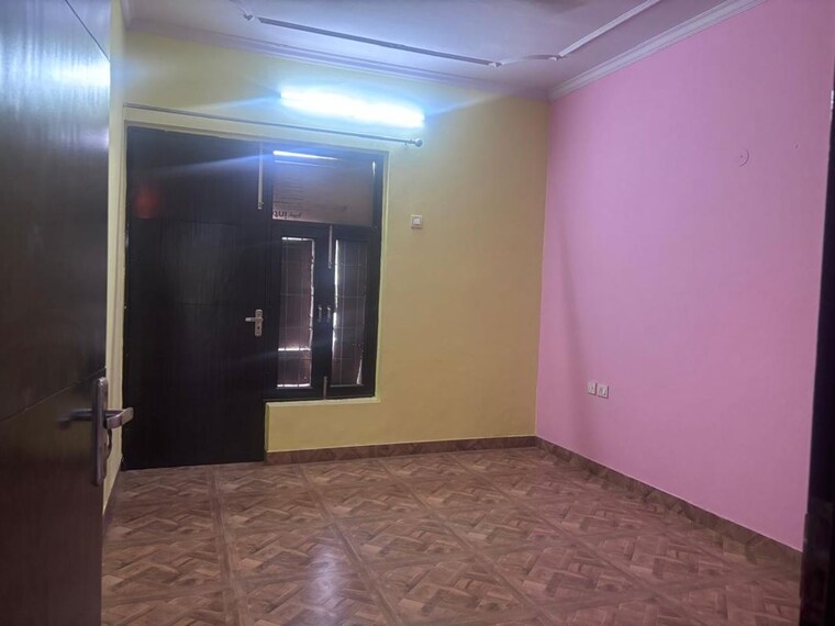 Room, ansal-plaza-sector-23 3 Bedroom 360 Sq.Ft. Builder Floor In Sector 23 Gurgaon 10414483