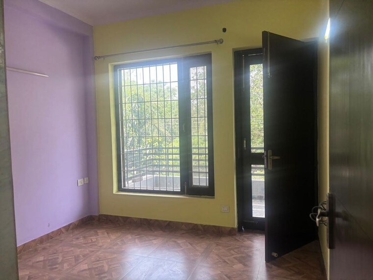 Room, ansal-plaza-sector-23 3 Bedroom 360 Sq.Ft. Builder Floor In Sector 23 Gurgaon 10414483
