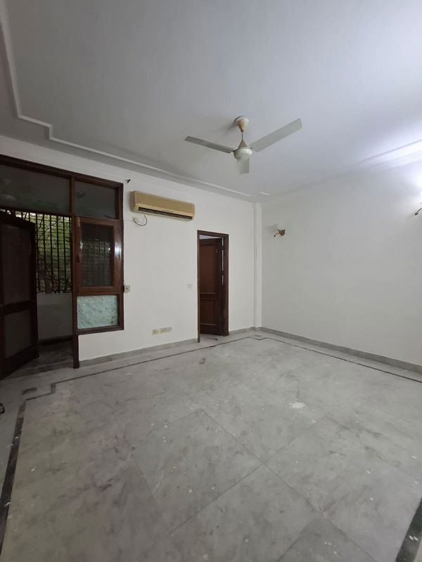 3 BHK + Servant Room,Study Room Builder Floor For Rent in Greater Kailash I