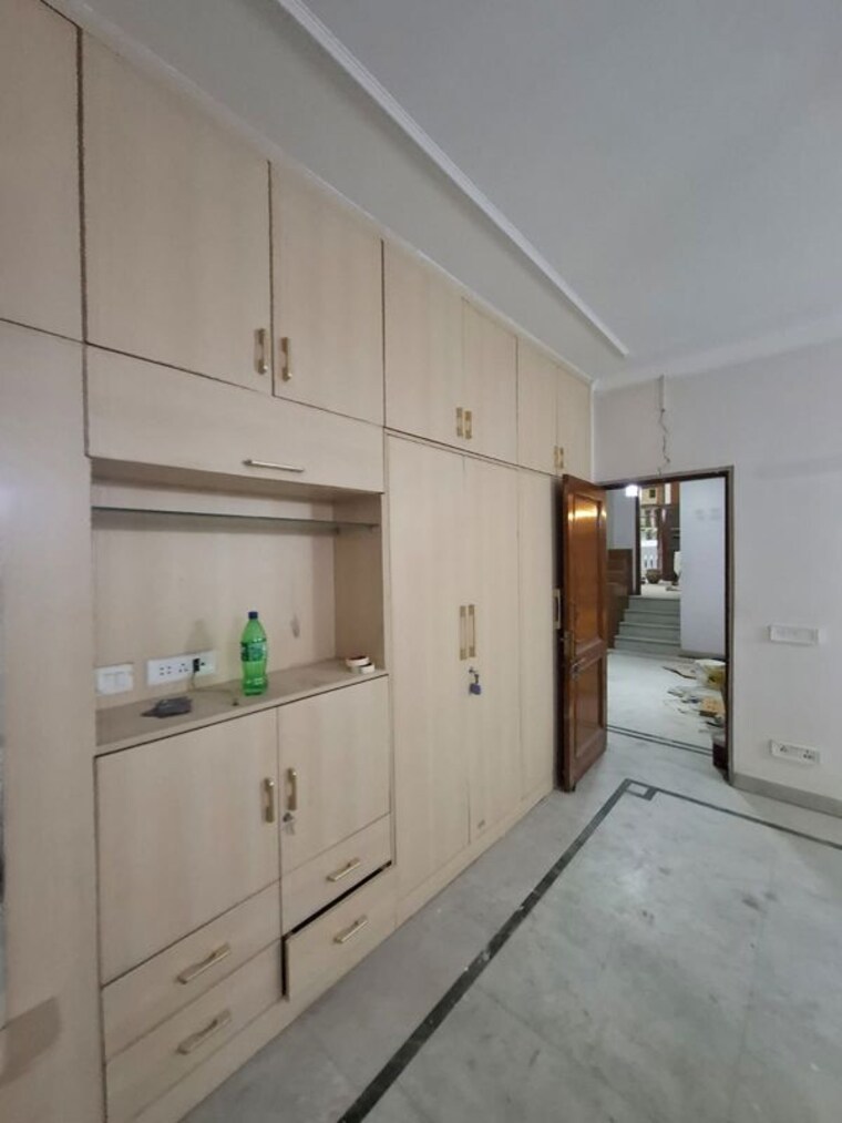 Living Room, greater kailash i 3 Bedroom 1800 Sq.Ft. Builder Floor In Greater Kailash I Delhi 10414522