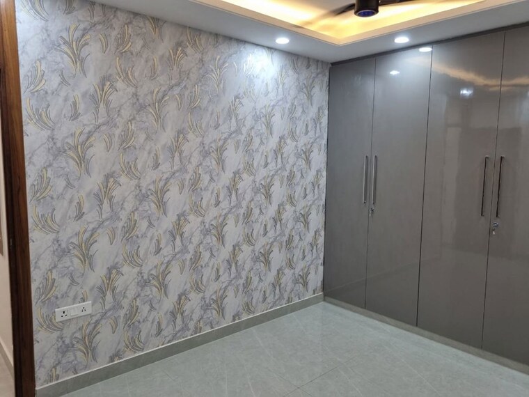 Room, lajpat nagar ii 2 Bedroom 100 Sq.Yd. Builder Floor In Lajpat Nagar ii Delhi 10414516