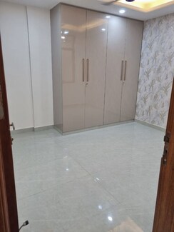 2 BHK Builder Floor For Sale in Lajpat Nagar II