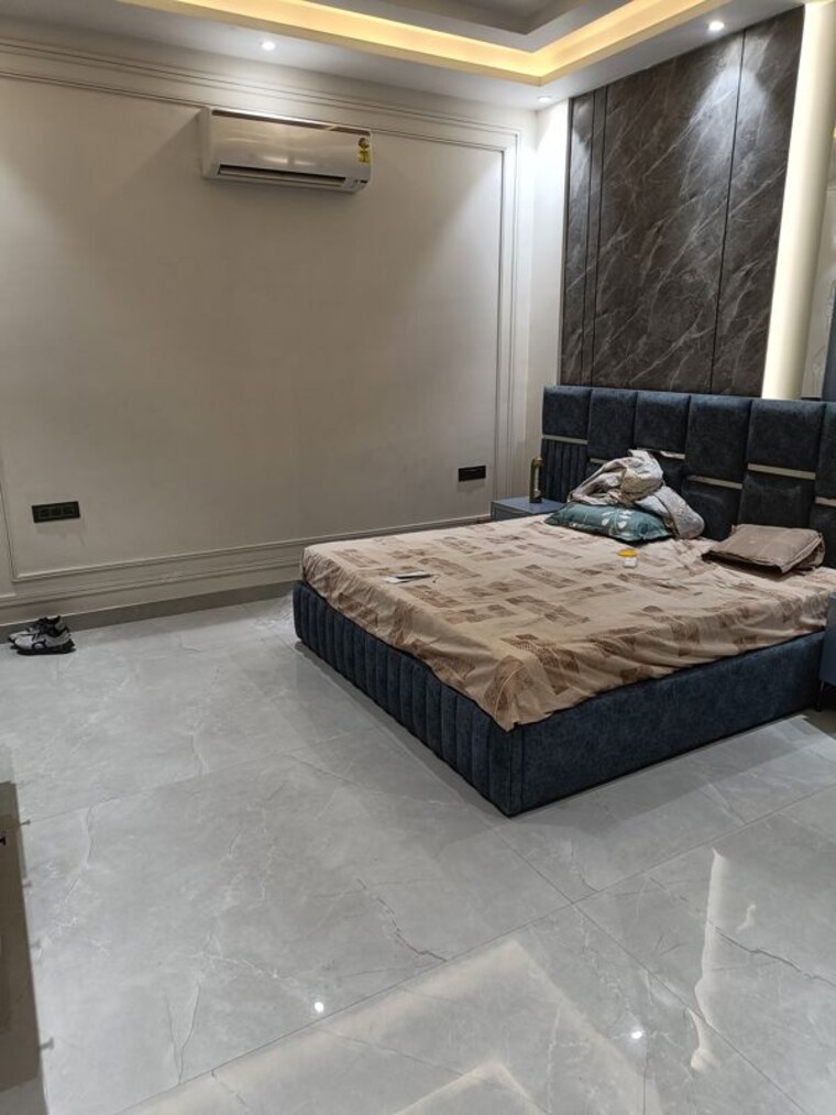 Bedroom, juhu-gulmohar-chs 3 Bedroom 1200 Sq.Ft. Apartment In Vile Parle West Mumbai 10414535