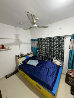 2 BHK + Study Room Apartment For Rent in Kalyani Nakshatra
