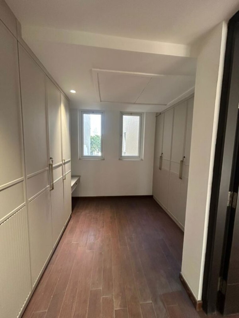 Room, emaar-marbella 5 Bedroom 360 Sq.Yd. Villa In Sector 66 Gurgaon 10414550