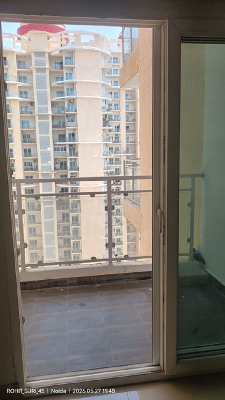 Balcony, samridhi-luxuriya-avenue 3 Bedroom 1690 Sq.Ft. Apartment In Sector 150 Noida 10414566
